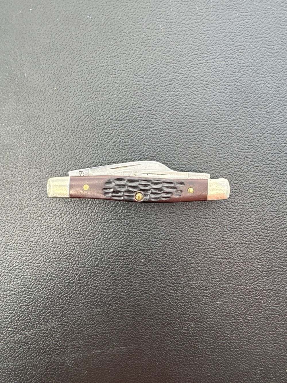 Case XX 6333 SS Small Stockman 3-Blade Pocket Knife Brown Jigged Synthetic